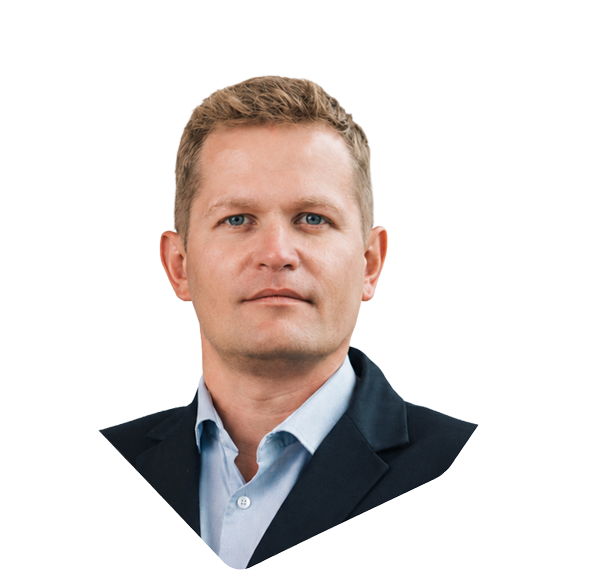 Maciej Straus